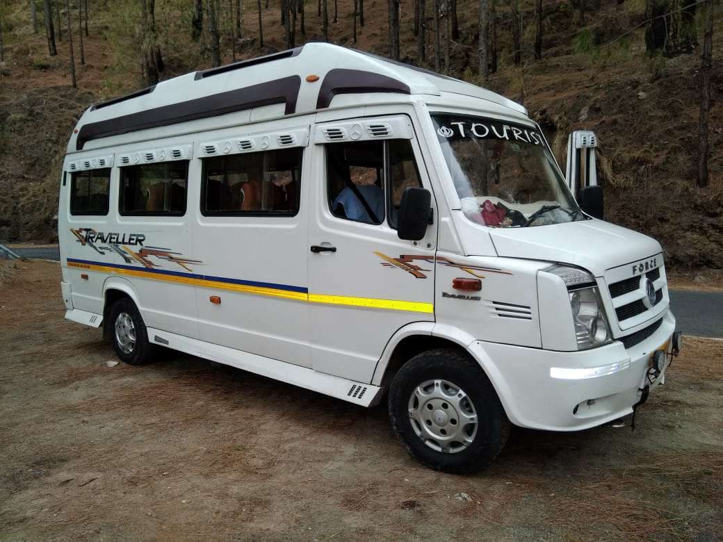 TEMPO TRAVELLER